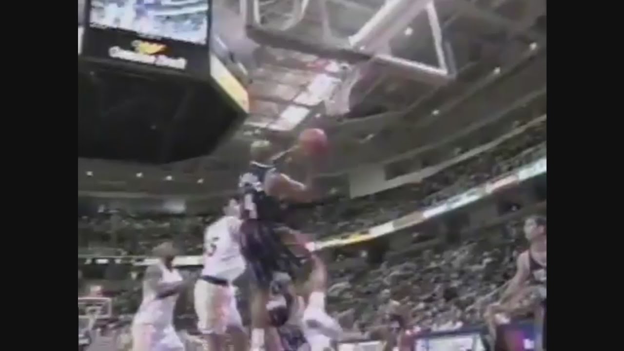 Charles Barkley 27 Points 12 Ast @ Warriors, 1996-97.