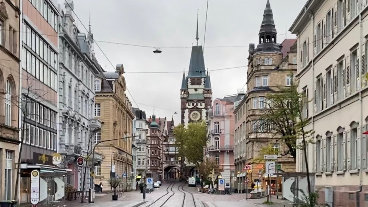 Abfahrt vom Depot mit der Straßenbahn❤️