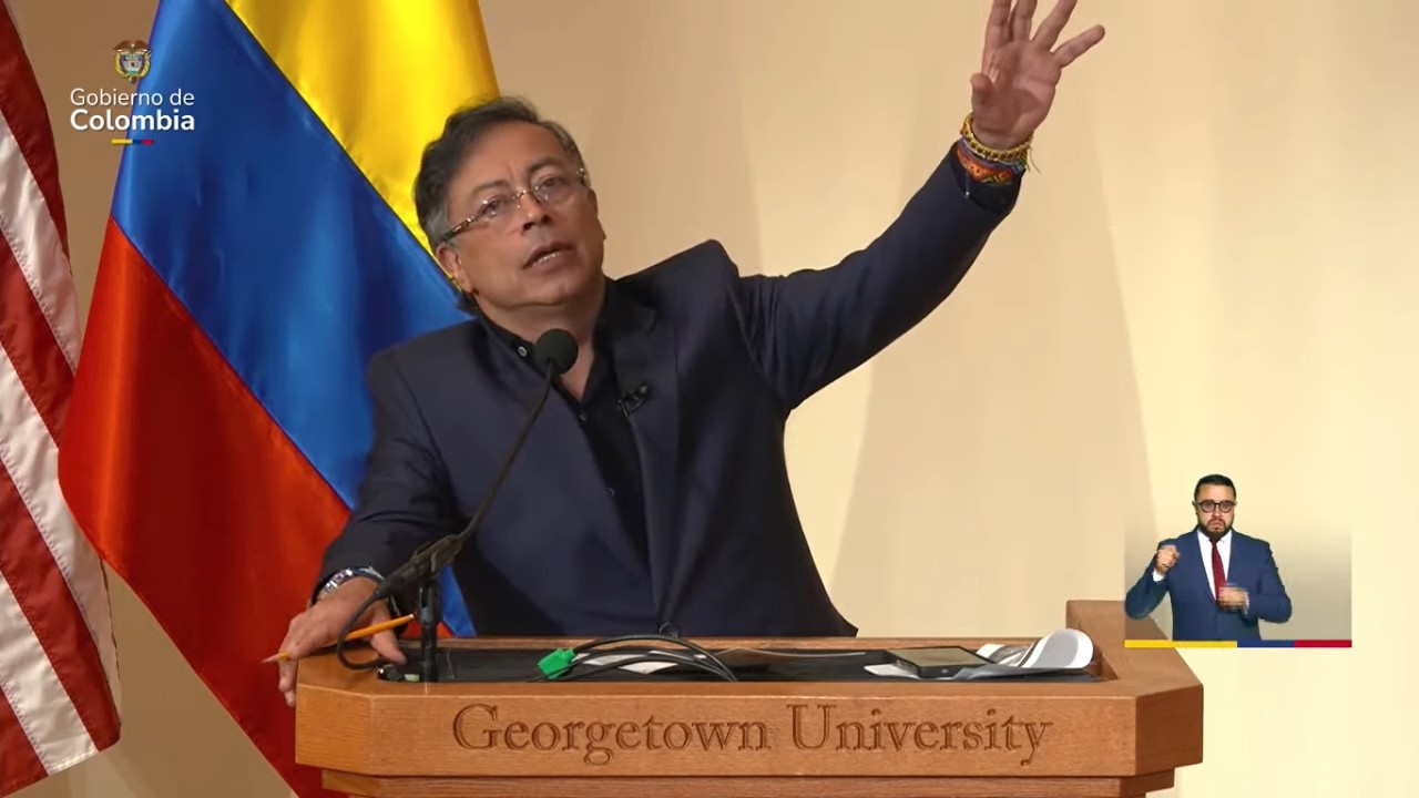 EN ESTADOS UNIDOS ¡Lo Ovacionaron! INTELECTUALES Y ACADÉMICOS en Universidad de Georgetown MAGISTRAL
