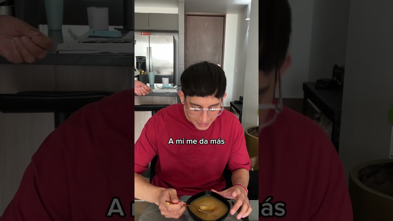 Mi mam&aacute; NO tiene HIJOS FAVORITOS #humor #madre #hijos @DonaSuegra @EnriqueHeram @Sonrixs