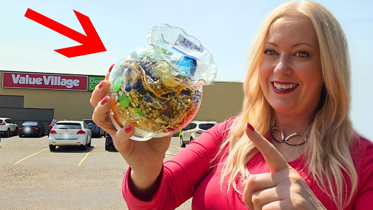 Mystery Jewelry Jar Opening to See if it's WORTH IT! Vintage Gold Silver Costume Jewelry!