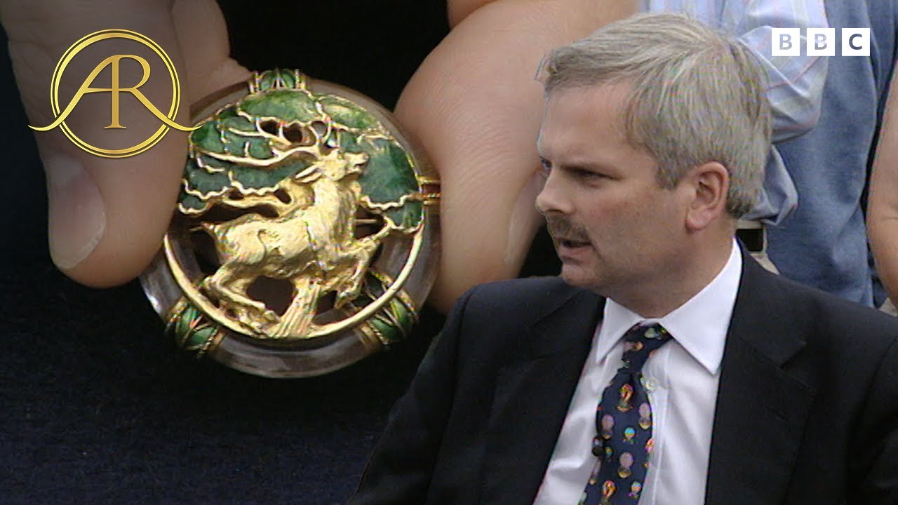 Appraiser Has 'Seldom Seen' A Jewellery Collection As Exciting As This! | BBC Antiques Roadshow UK