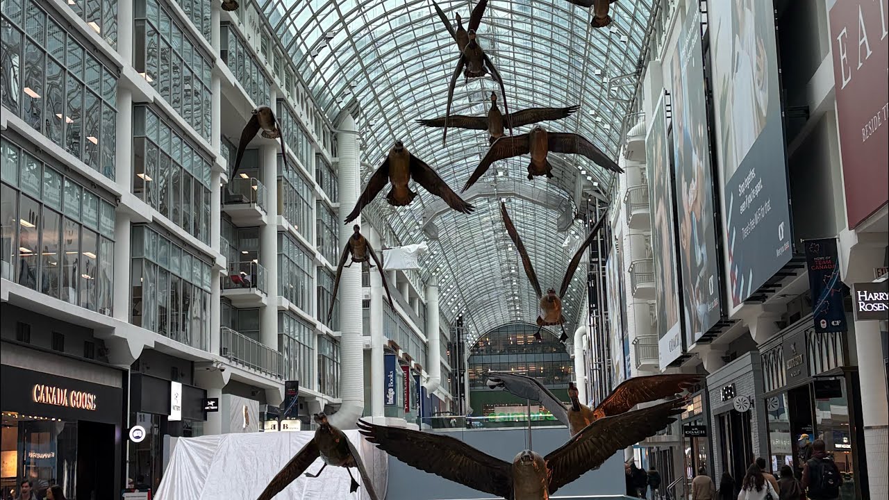 Toronto Eaton centre visit 🇨🇦
