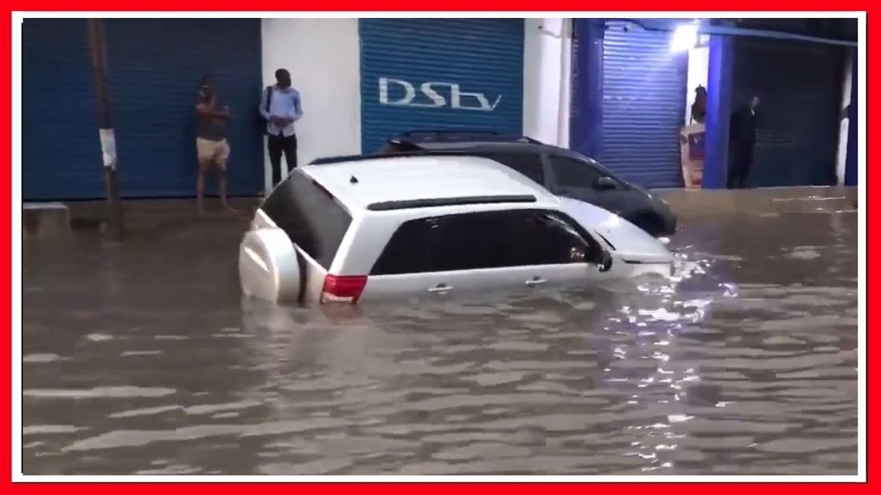 BALAA la MVUA ILIYONYESHA USIKU, DAR HAKUPITIKI, MAJI YAINGIA KWENYE VIBANDA VYA BIASHARA....
