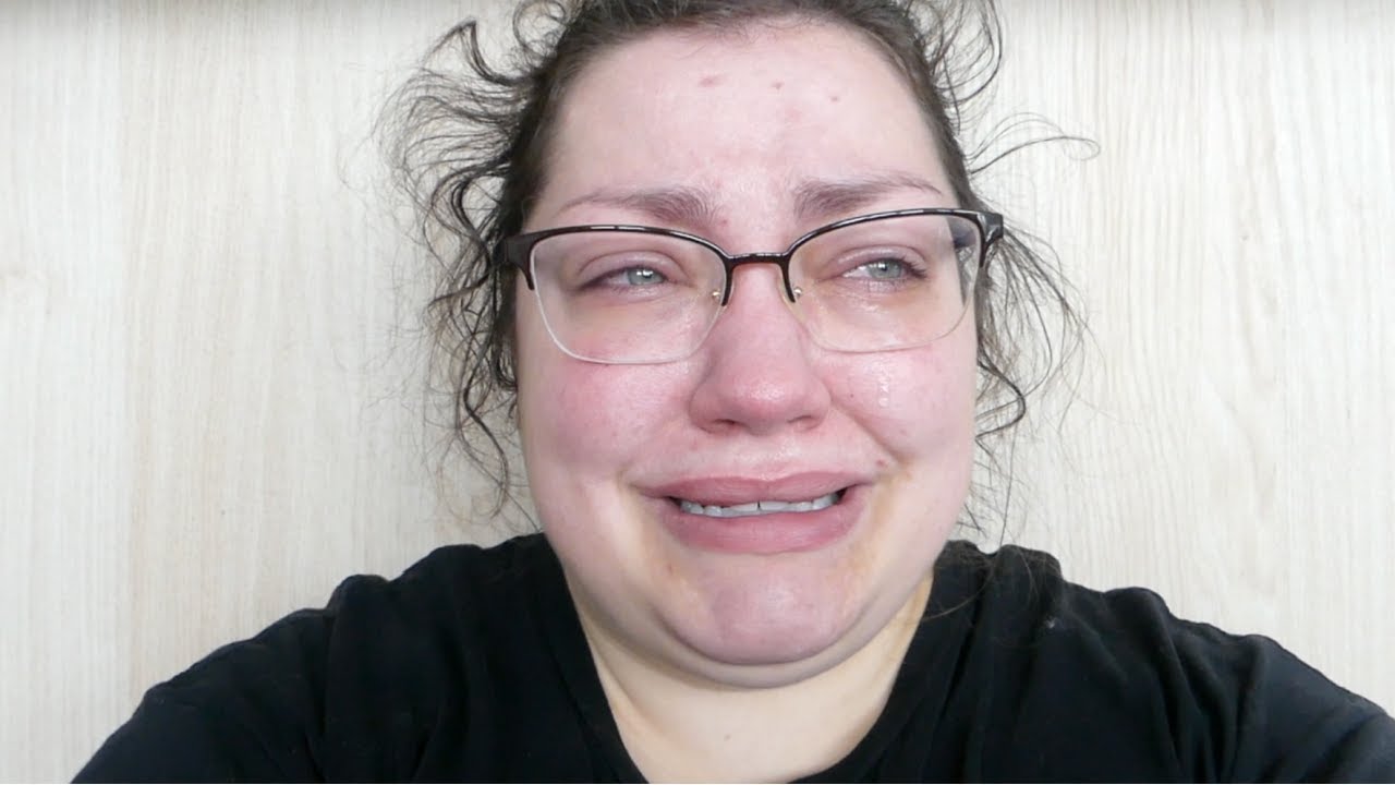VLOGMAS WEEK #2 | Xmas Cookies, Letting Comments Get To Me, Biggest Loss of My Life