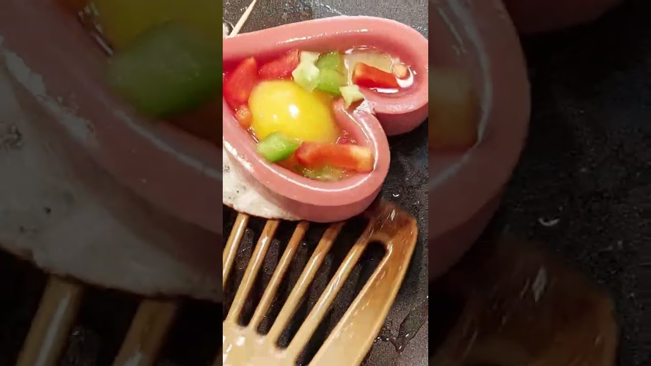 Romantic Breakfast Recipe! Heart Shaped Omelette! Birthday, Valentine's Day and Every Day~
