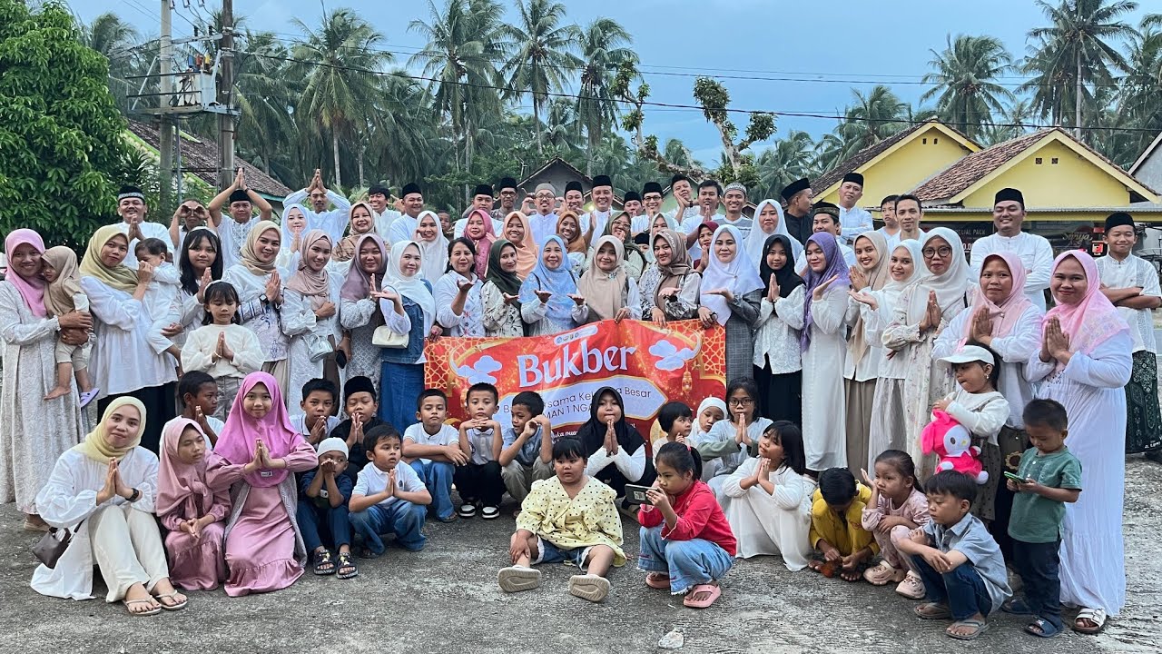 Buka Bersama Keluarga Besar SMAN 1 Ngambur Bulan Puasa Ramadhan 1447 H Tahun 2026 M