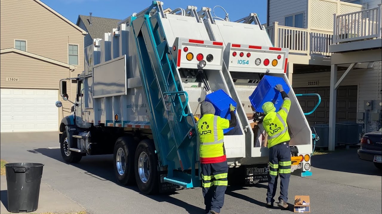 Brand New Split Pak Mor Rear Loader on Heavy Recycle