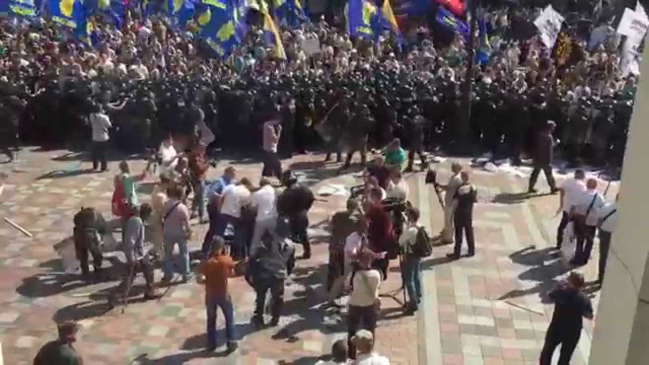 Fighting outside Rada