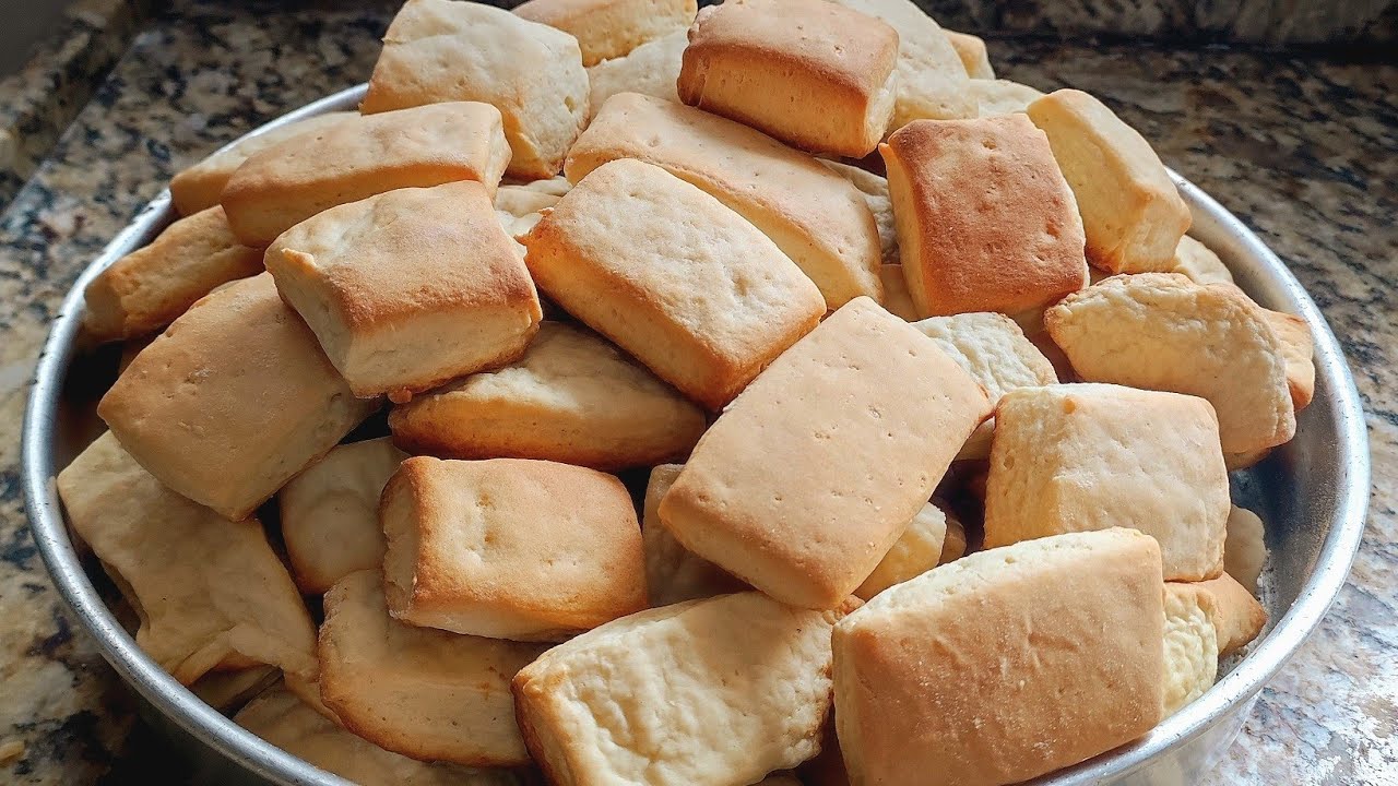 BOLACHA DE SAL AMONÍACO COM POUCOS INGREDIENTES, FÁCIL DE FAZER