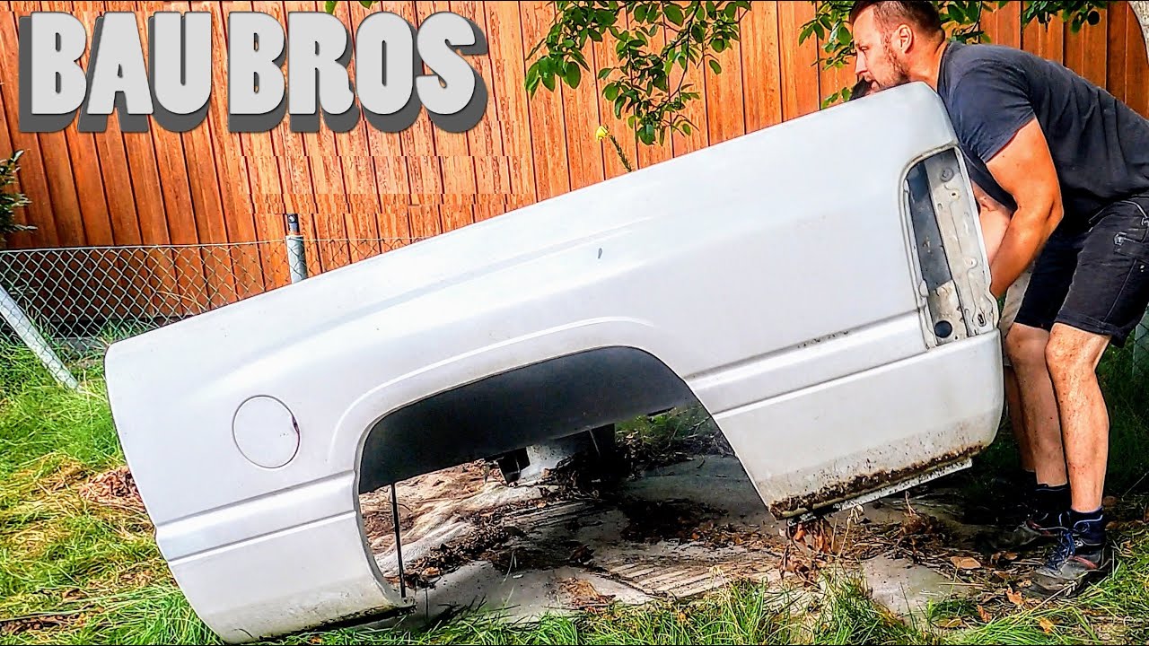 DODGE RAM LADEFLÄCHE DEMONTIEREN, SÄUBERN FÜR ROSTBEHANDLUNG, PICKUP RÜCKLICHTER LACKIEREN