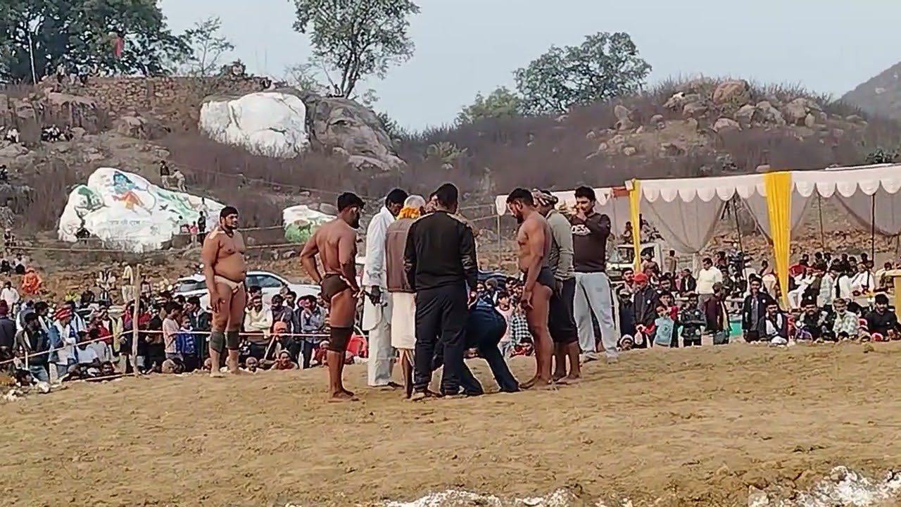 विराट दंगल ग्राम सभा पहरा व्यास कुंड भारत को चित्रकूट उत्तर प्रदेश