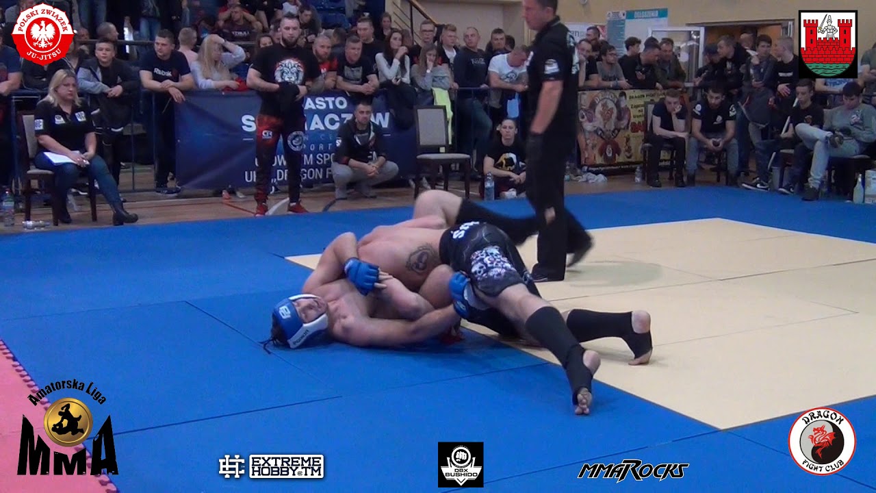 MP MMA 2017 Początkujący 93 kg Całkowski P vs Samociuk M