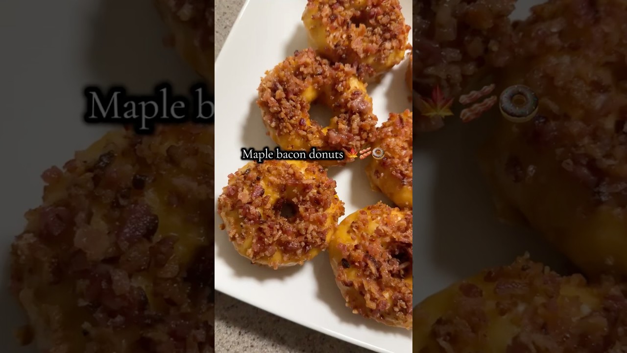 Maple bacon donuts 🍁🥓🍩