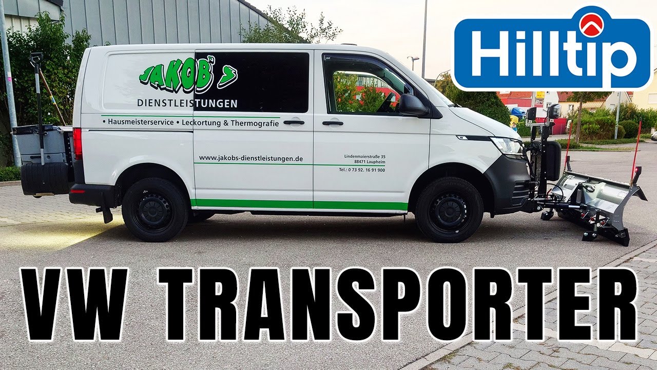 VW Transporter T6 Winterdienstfahrzeug mit HILLTIP Schneeschild und HILLTIP IceStriker 120 Heckanbau