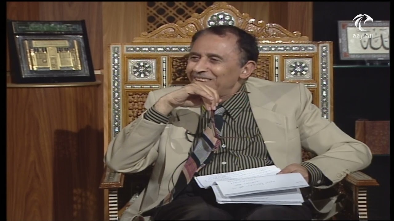 المقارنة بين { وأدخل يدك في جيبك } و { اسلك يدك في جيبك } لمسات بيانية