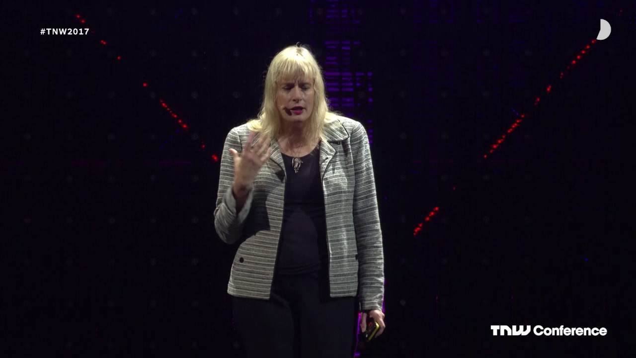 Kathryn Myronuk (Singularity University) on Convergence Lessons | TNW Conference 2017