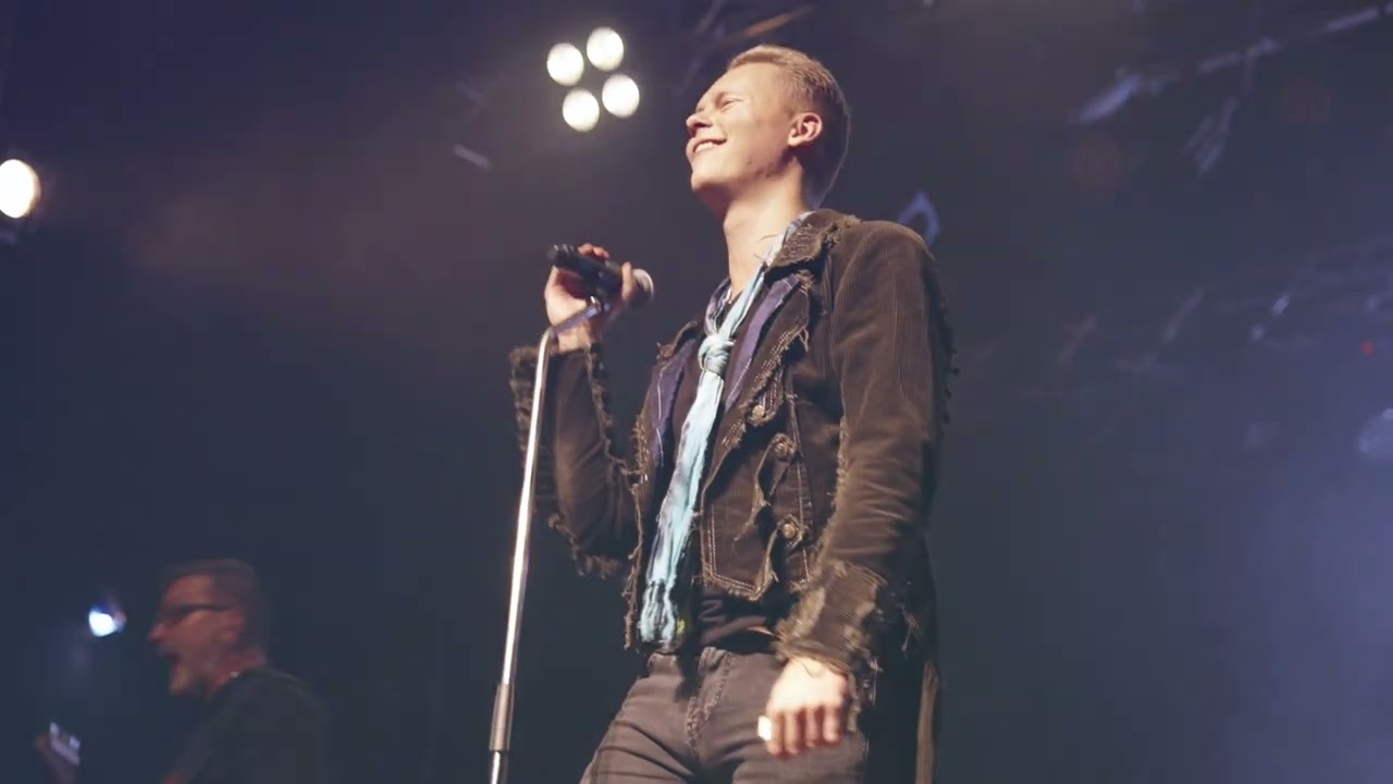 MILAN DEVINNE : MR. BOWIE :: THE REALITY SHOW 24. ŘÍJNA 2024 VE SPEKTRU