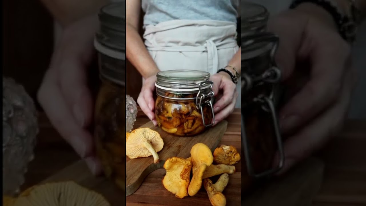 in &Ouml;l eingelegte Pfifferlinge