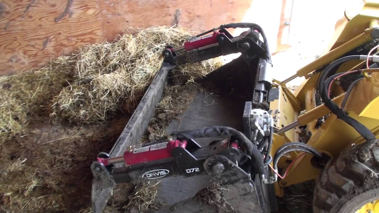 D-Series Horse Stall Cleaning