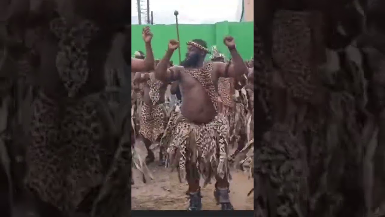 Beautiful African traditional dance