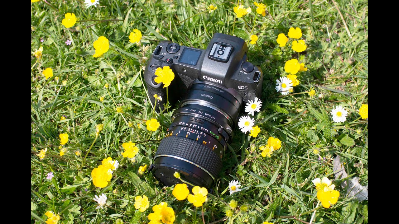 MEDIUM FORMAT FILM CAMERA LENS on a DIGITAL CAMERA
