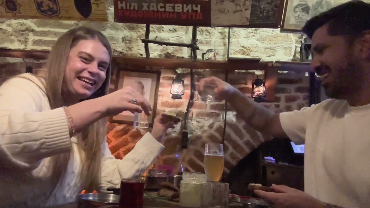 #Lviv çok güzelsin! Katya beni Lviv’in en meşhur restoranına götürdü🇺🇦 #ukraine #travel #türkiye