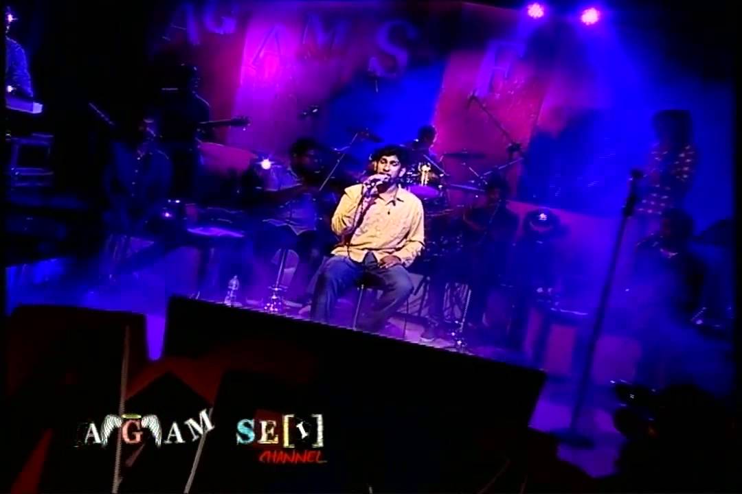 Naan Kaanaadhadhu - Agam Sei