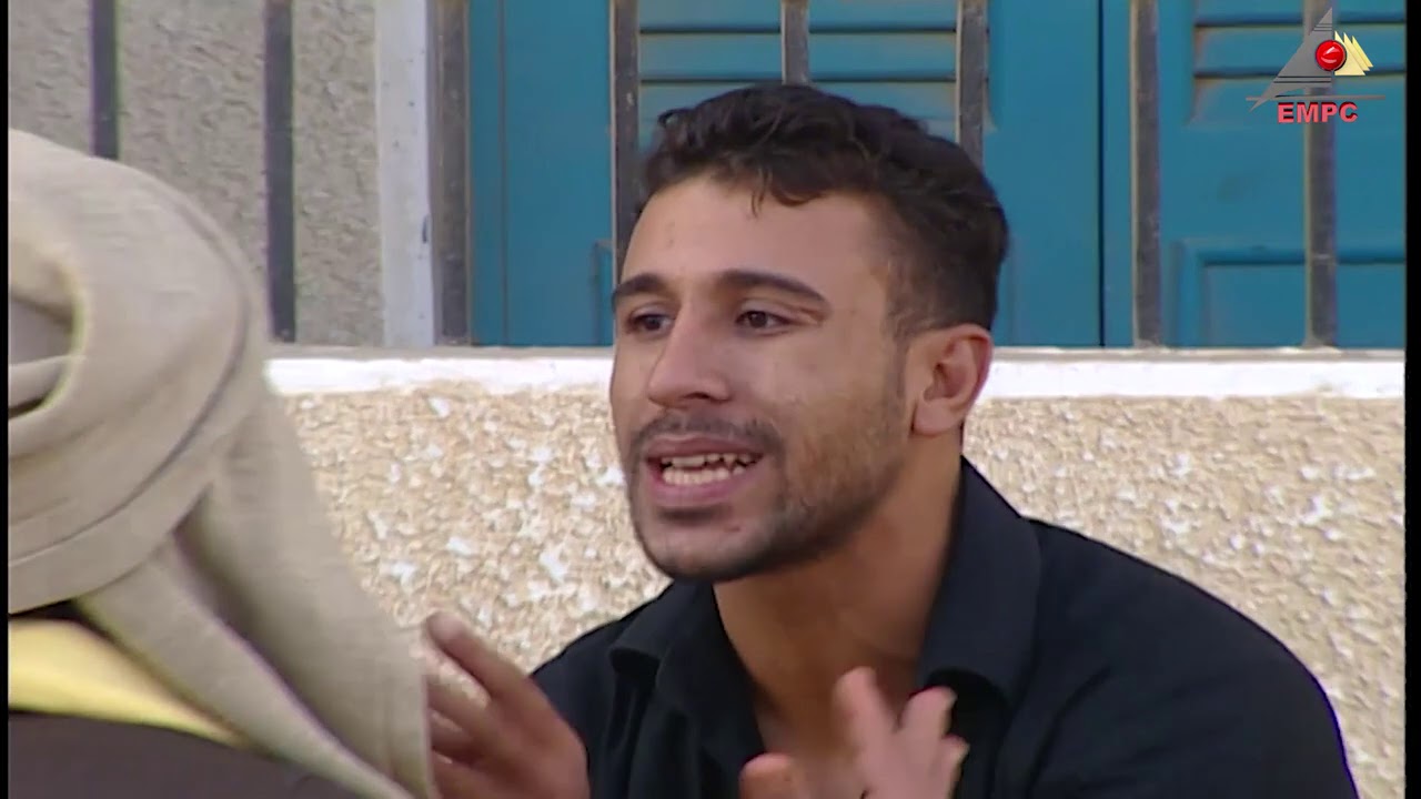 طيب دوق الكشرى من إيد صباح  !!!!#الكاميرا_الخفيه #إبراهيم_نصر