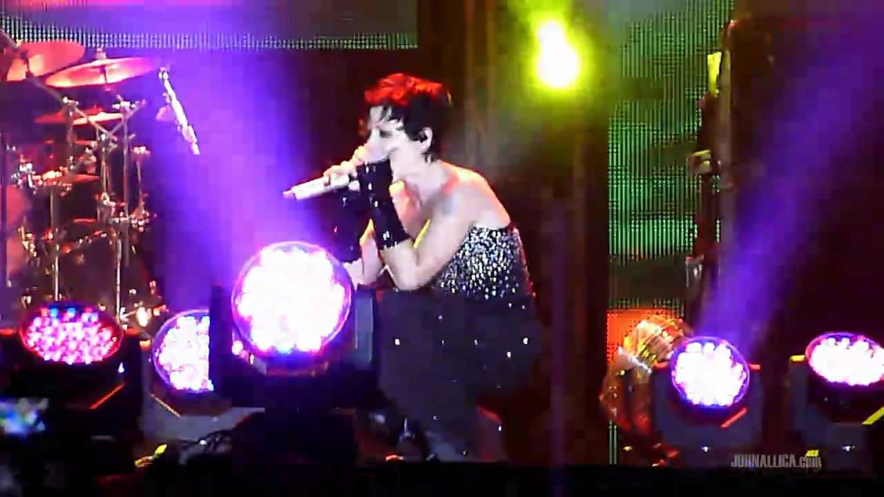 The Cranberries - Dreams (Live in Jakarta, Indonesia, 23 July 2011)