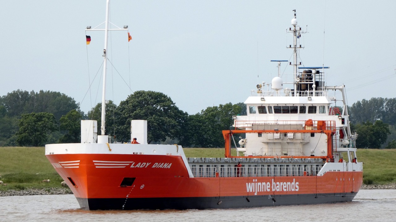 Emspassage Frachtschiff LADY DIANA bis Papenburg