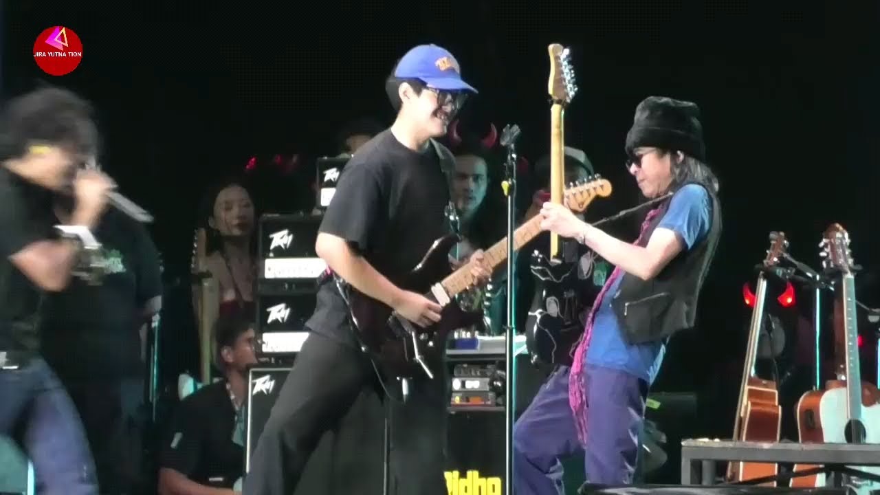 BIROKRASI KOMPLEXS - SLANK FT MARCO (ANAKNYA RIDHO SLANK) DI KONSER PASAR MALAM EMPAT SATOE