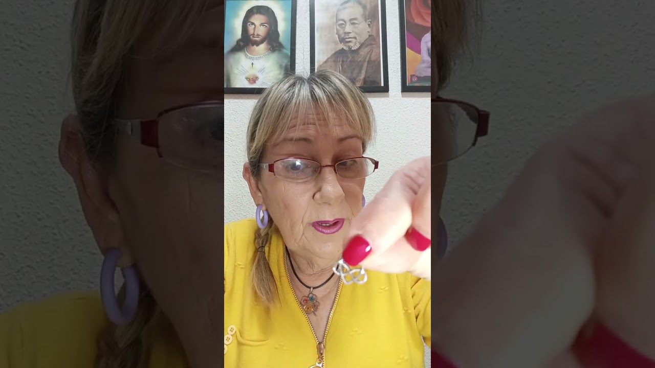 Dos rituales uno para abrirnos los caminos y el otro para protección bendiciones 🙏🙏🙏❤️