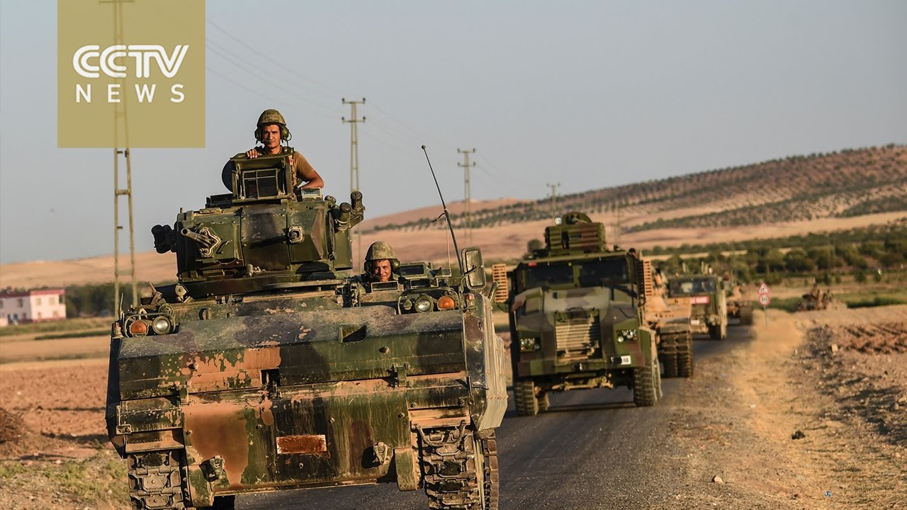 Turkey deploys tanks near Iraq border