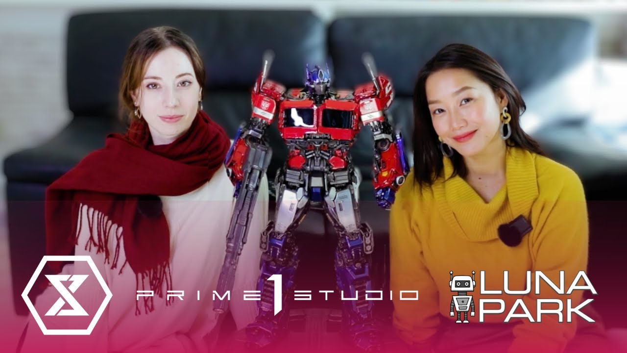 Unboxing a $1400 Optimus Prime Statue! Prime 1 Studio Cybertron Edition