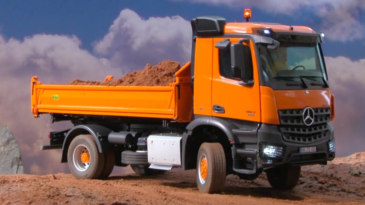 MEGA RC TRUCK Compilation at the Constructionworld!