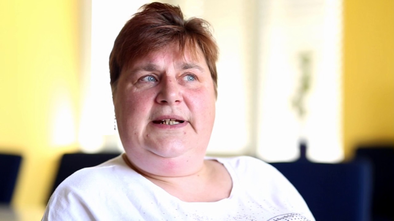 Christine H. (Depression) als Servicekraft t&auml;tig