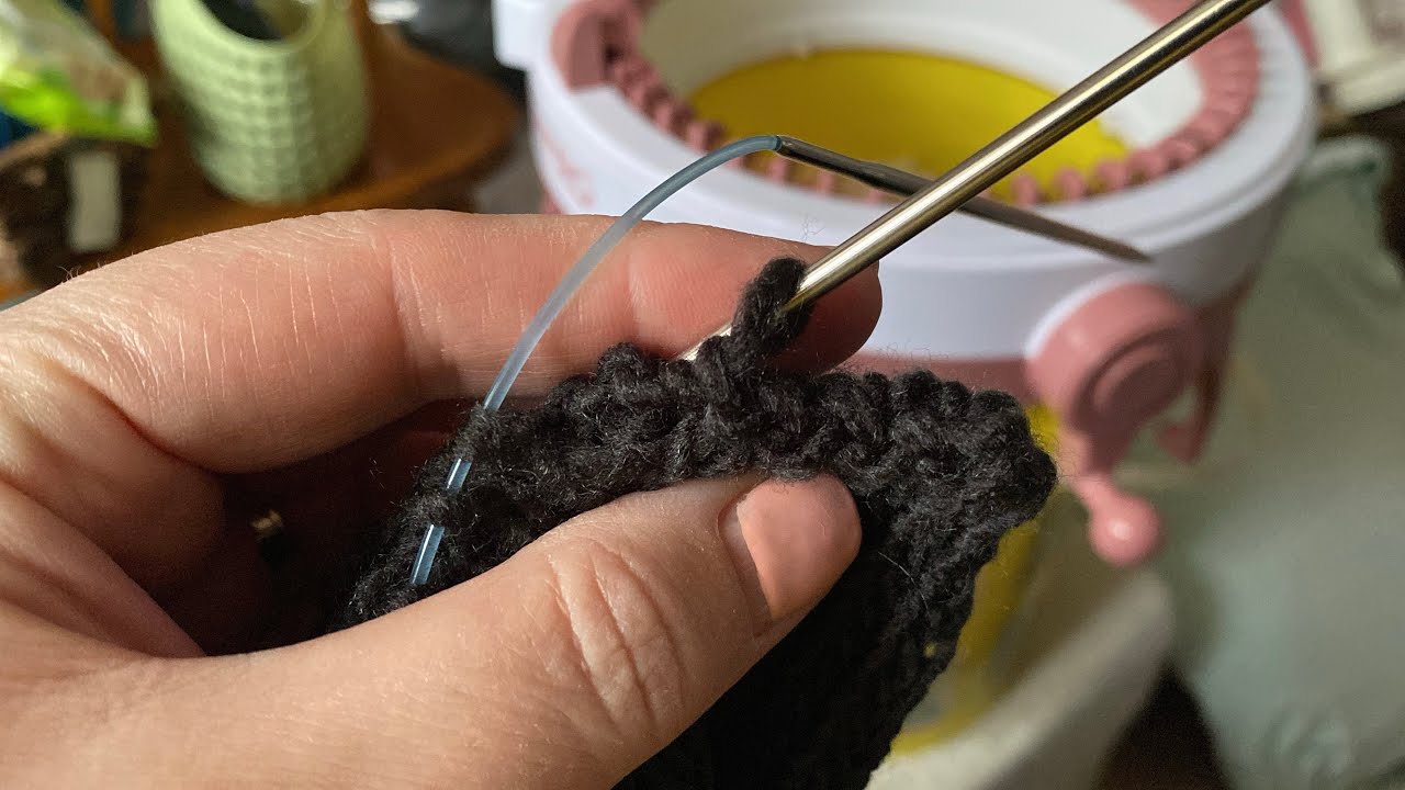 🌈 How to Bind off from a 48 Sentro Knitting Machine🧶December 7, 2024