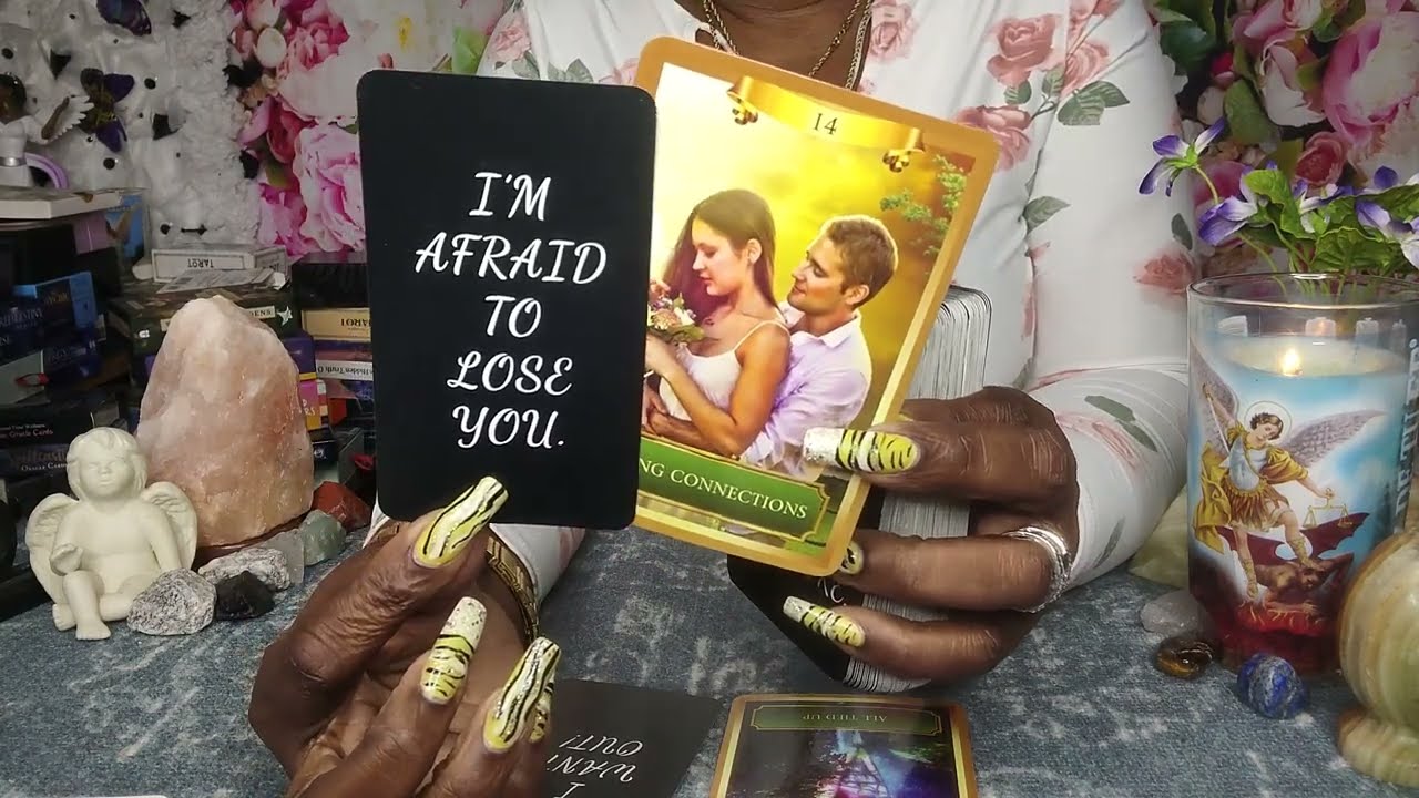 ARIES♈YOU'RE DIFFERENT FROM EVERYONE THEY HAVE DATED👩‍❤️‍💋‍👩THEY MESSED UP & NOW AFRAID TO LOSE U💔
