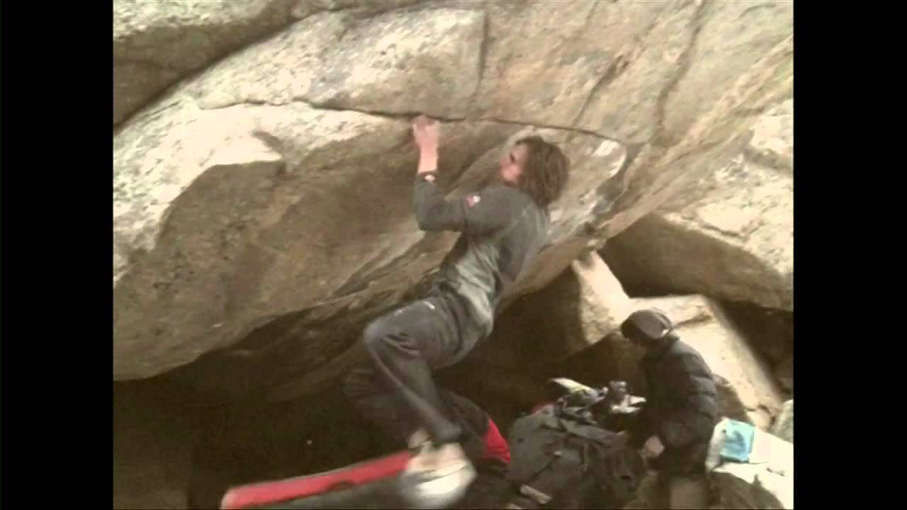 Daniel Woods climbs The Game V15