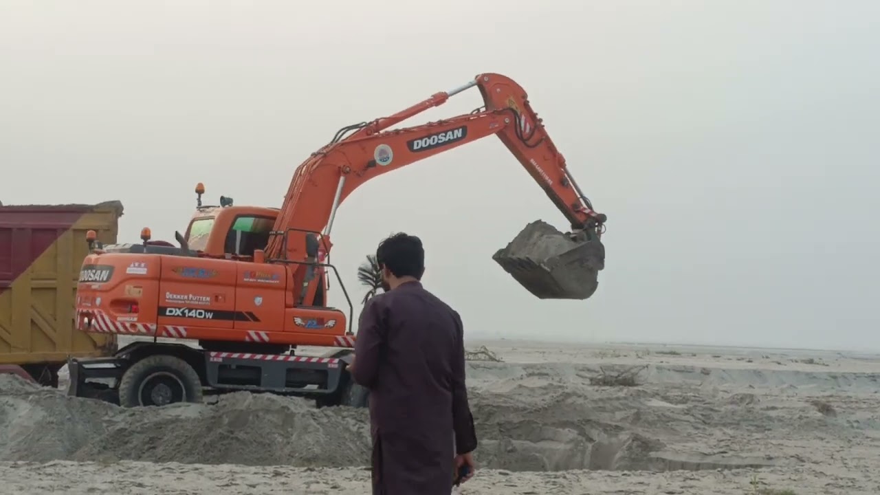 DX Doosan 140