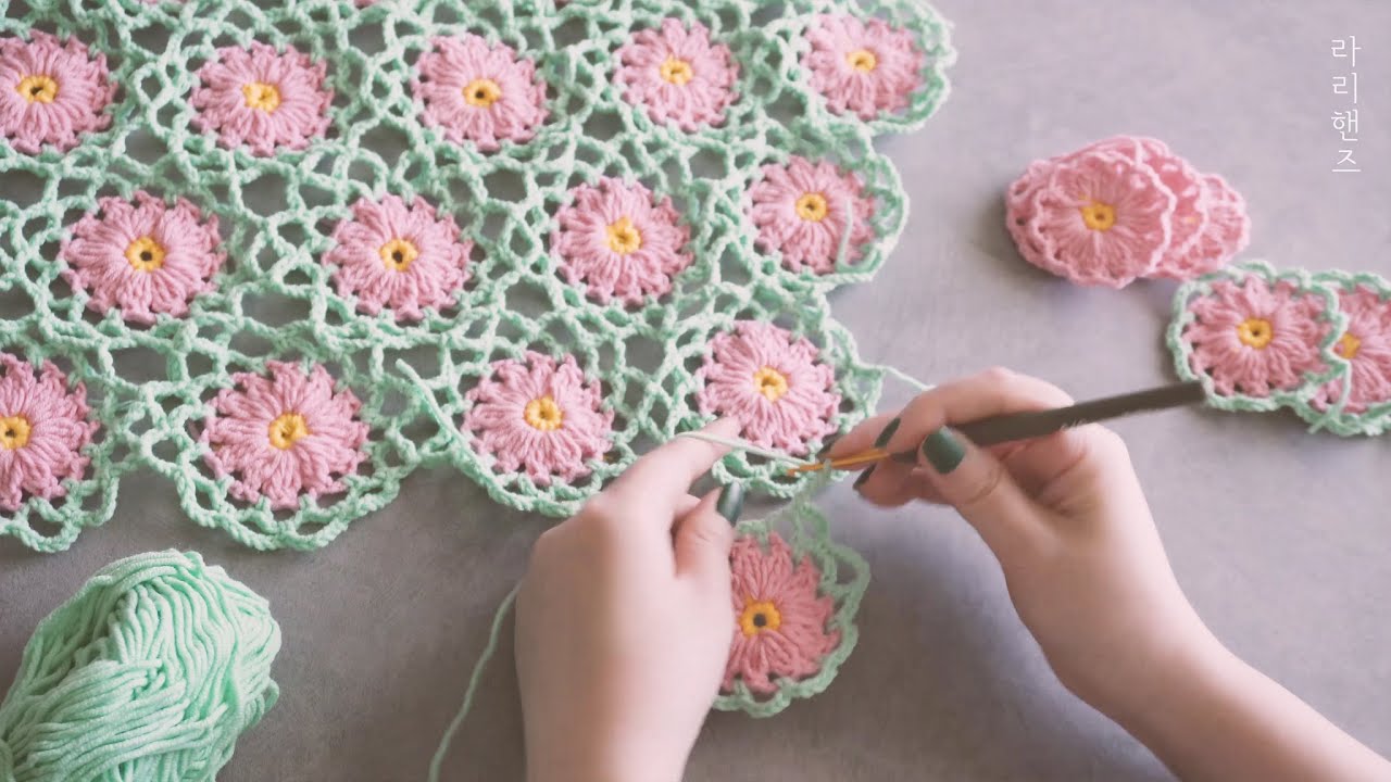 [코바늘] 꽃을 담은 소녀 블랭킷 ㅣCrochet girlish flower Blanket