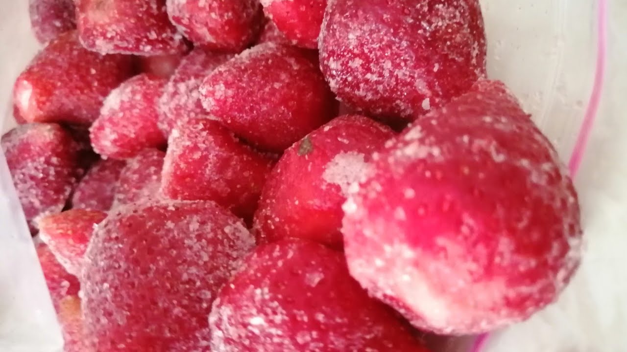[cc eng]comment congeler des fraise profiter de la saison pour en faire des glaces ou milkshakes🍓😍