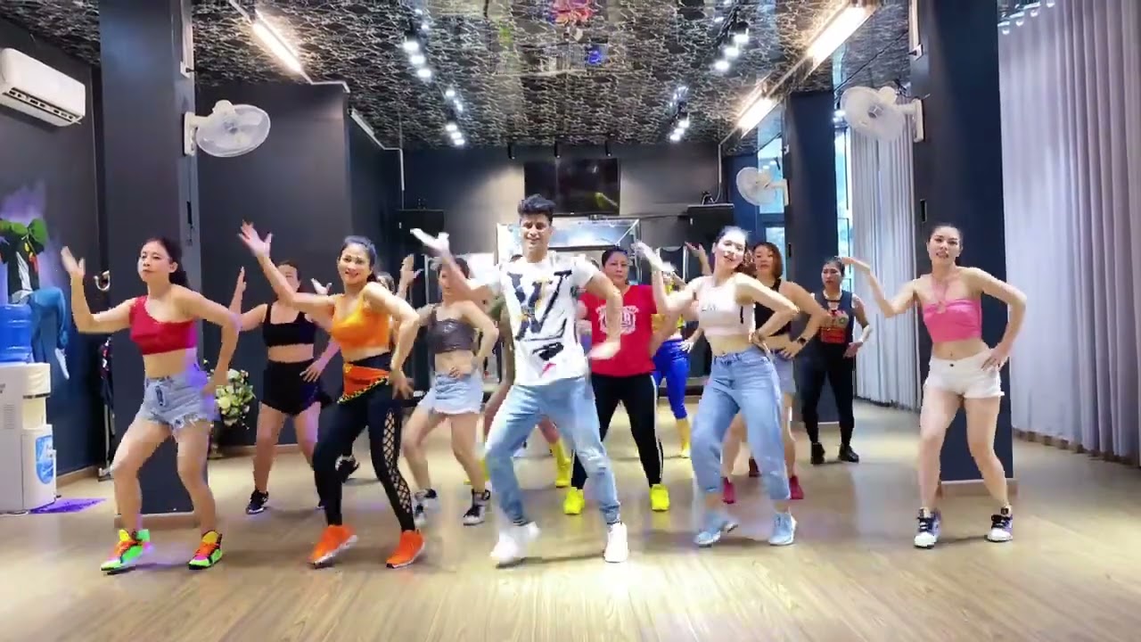 Cumbia Zumba | PASITO A PASO | Cumbia Pop | Dance Workout | Dance Fitness | Cumbia Music 2023 |