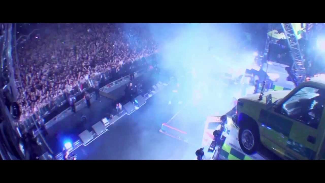 THE PRODIGY - Everybody In The Place [Live@Milton Keynes Bowl 2010] HD 1080p