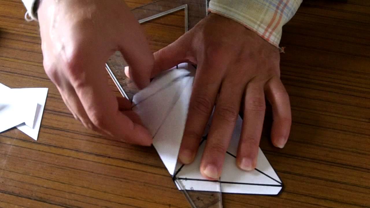 Como fazer um Triângulo 3D de papel