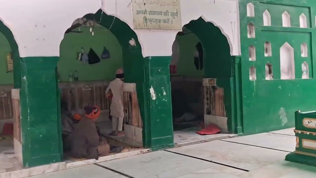 Dargha hazrat sabir paak♥️ 🥰 ki full jiyrat 🫶 #kaliyarwale786 #pirankaliyarsharif #sabir paak 