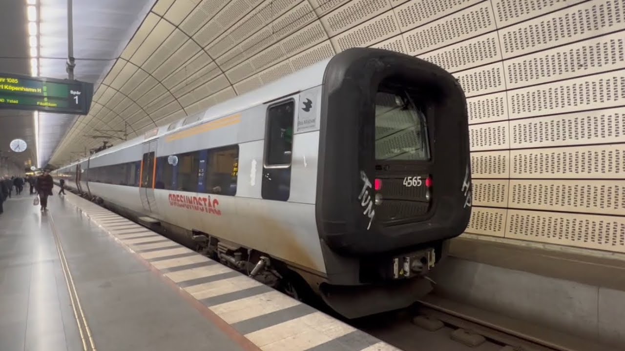 Tåg på triangeln station i Malmö