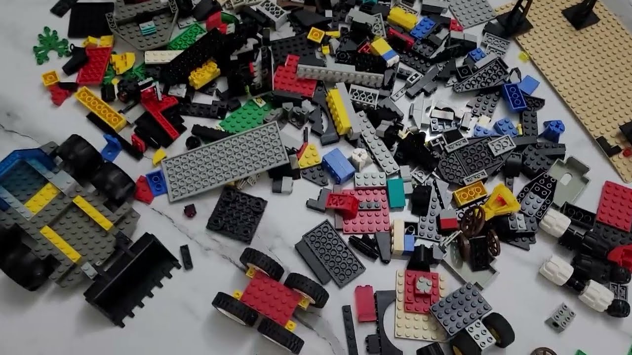 Relaxing Lego Sounds | ASMR Lego Cars & Loose Pieces #lego #asmr #legoasmr