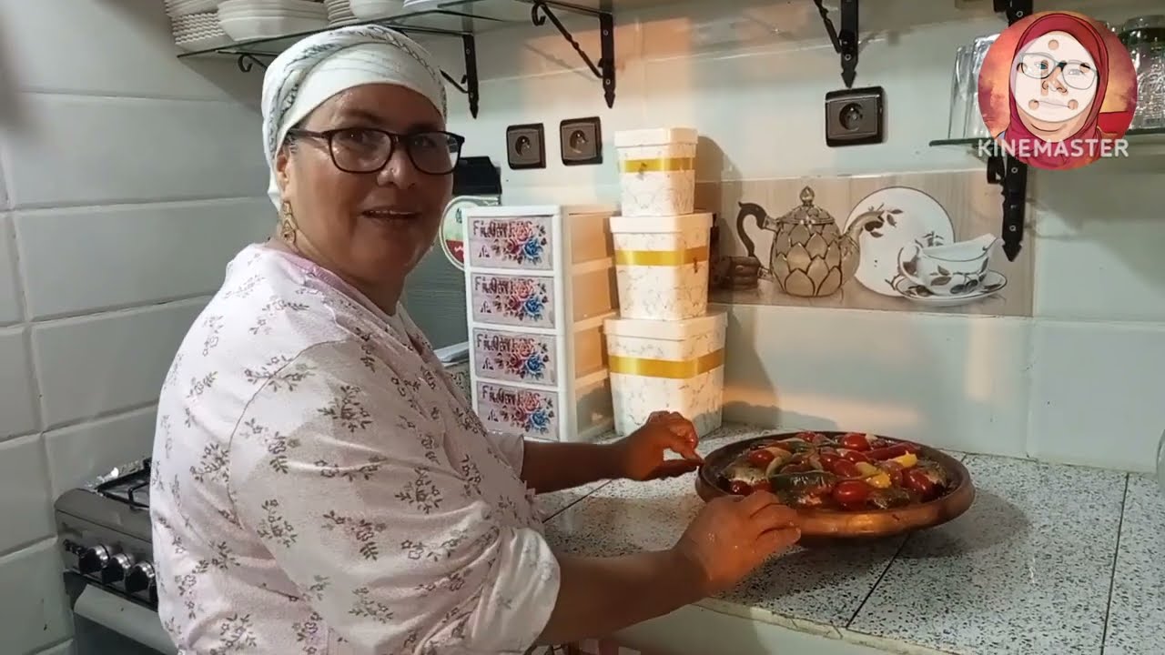 احسن طاجين سردين بمطيشة يا سلام كيجي زوين خصكوم تجربوه 👍👍👍#الأكلات_الشعبية #طاجين